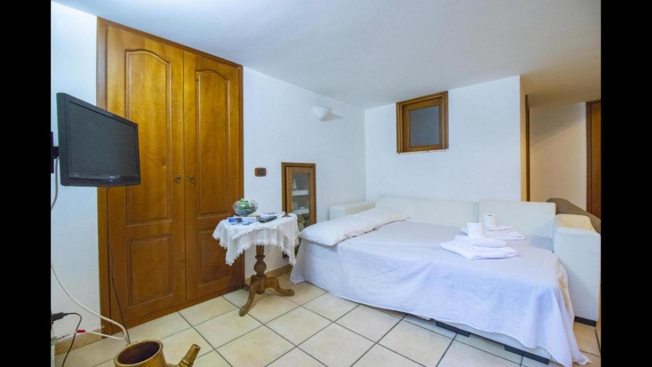 Appartement A Casa Di Maria à Naples Extérieur photo